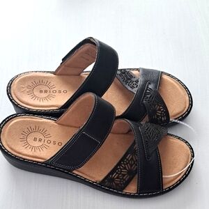 Brioso Jemm Leather Slip-On Wedge Sandals